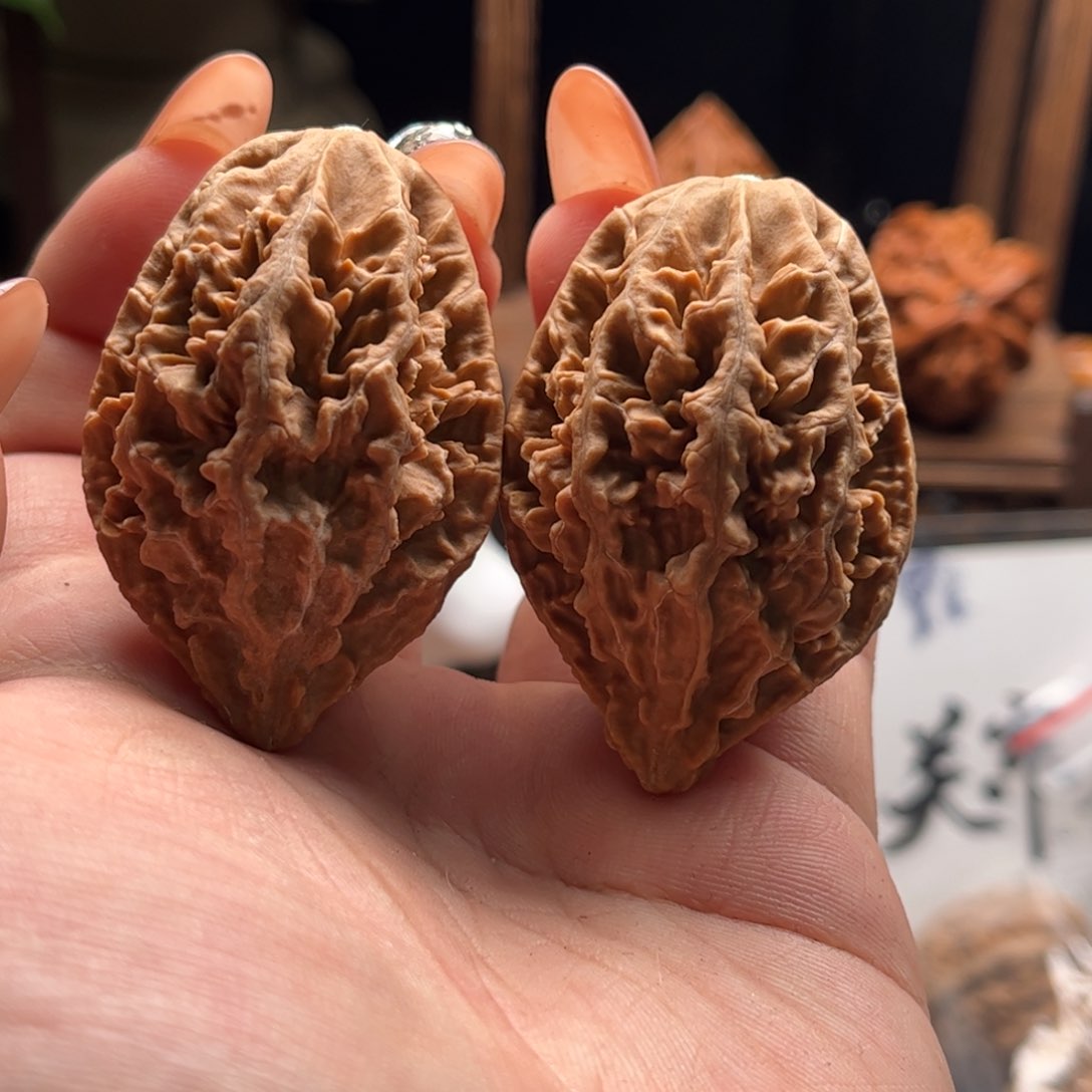 文玩核桃把件关东木子家楸大胖105