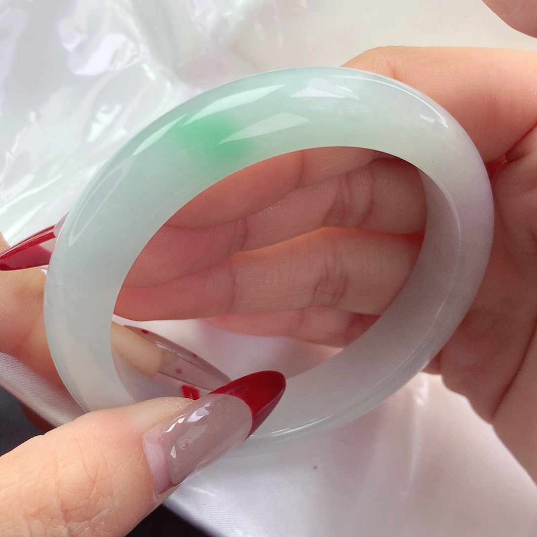 【闪购商品】翡翠手镯未镶嵌a 142513