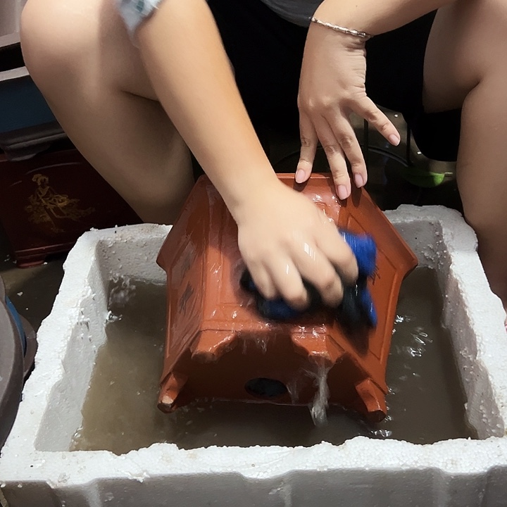 宜兴紫砂花盆32红清雅六方