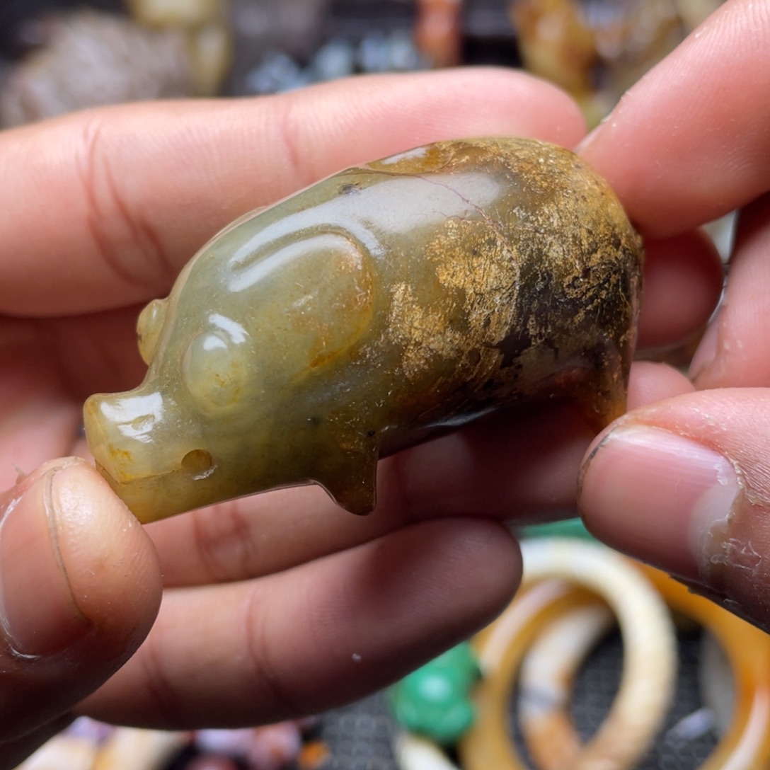 和田玉（糖玉）未镶嵌挂件