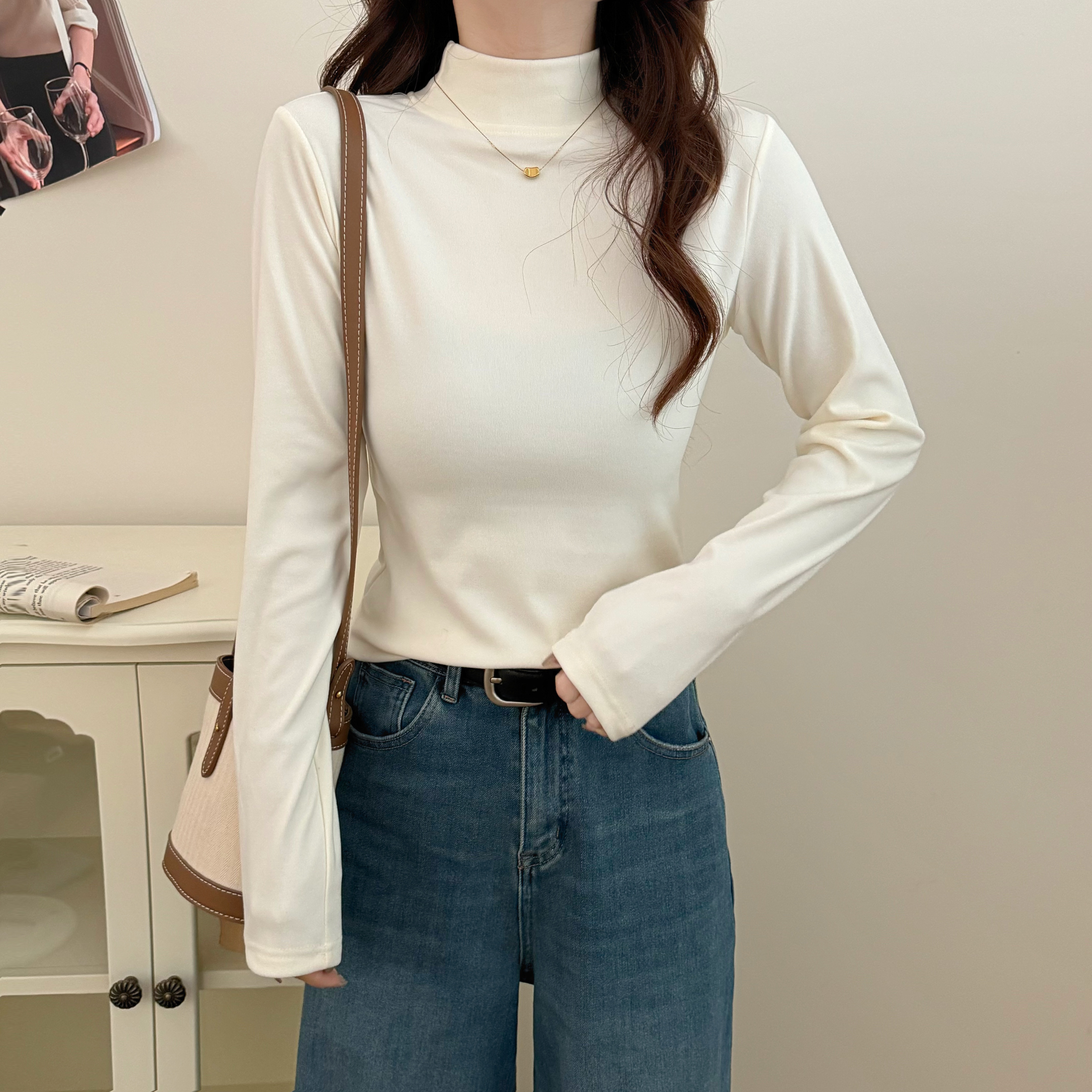 打底衫女款爆款2025新款内搭长袖显瘦2025秋冬半高领纯色保暖上衣