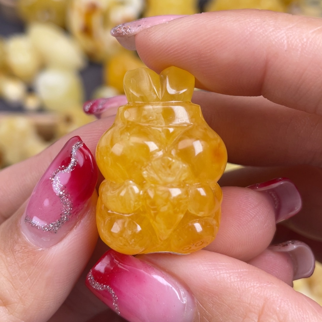 琥珀裸石未镶嵌蜜蜡