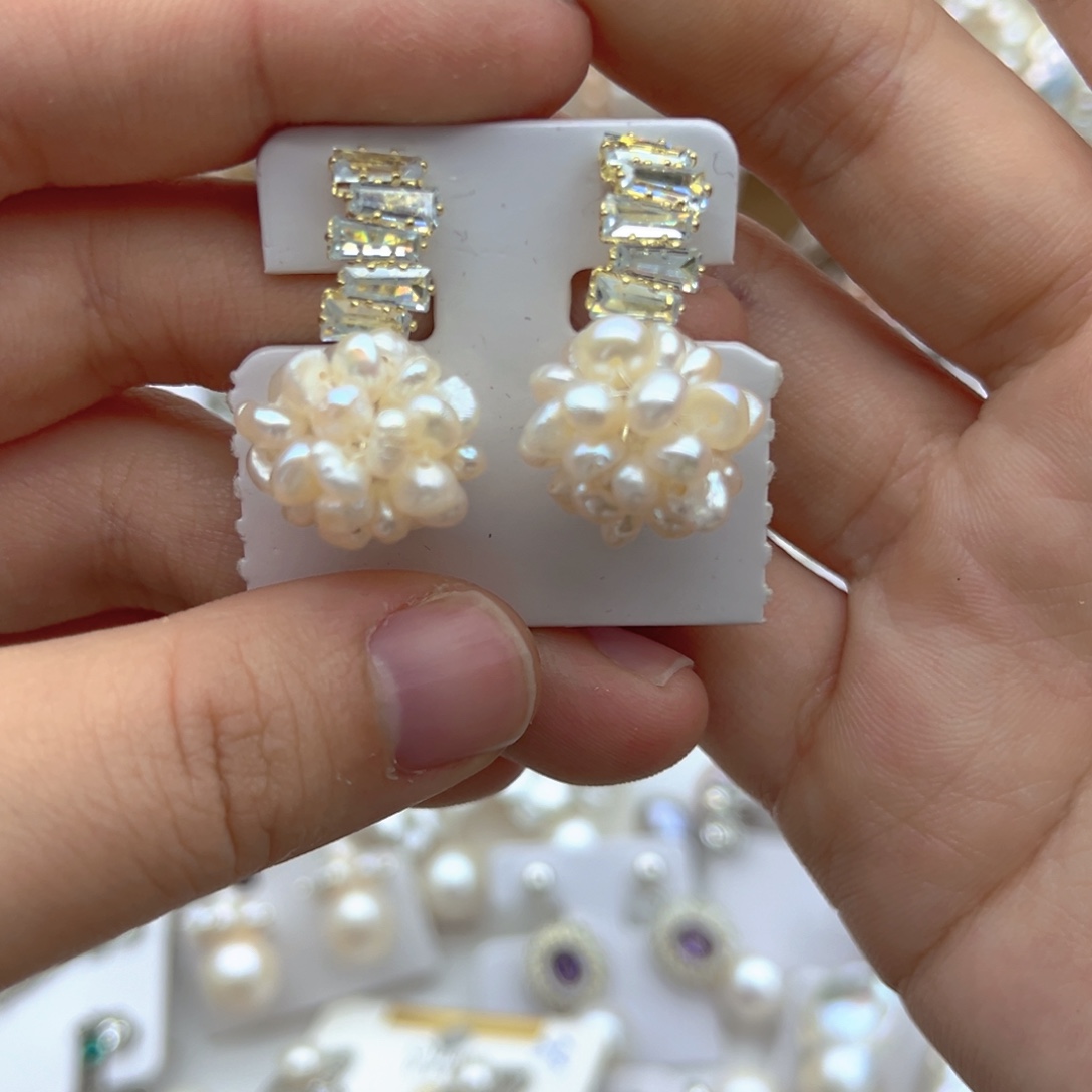 颈饰未镶嵌淡水珍珠