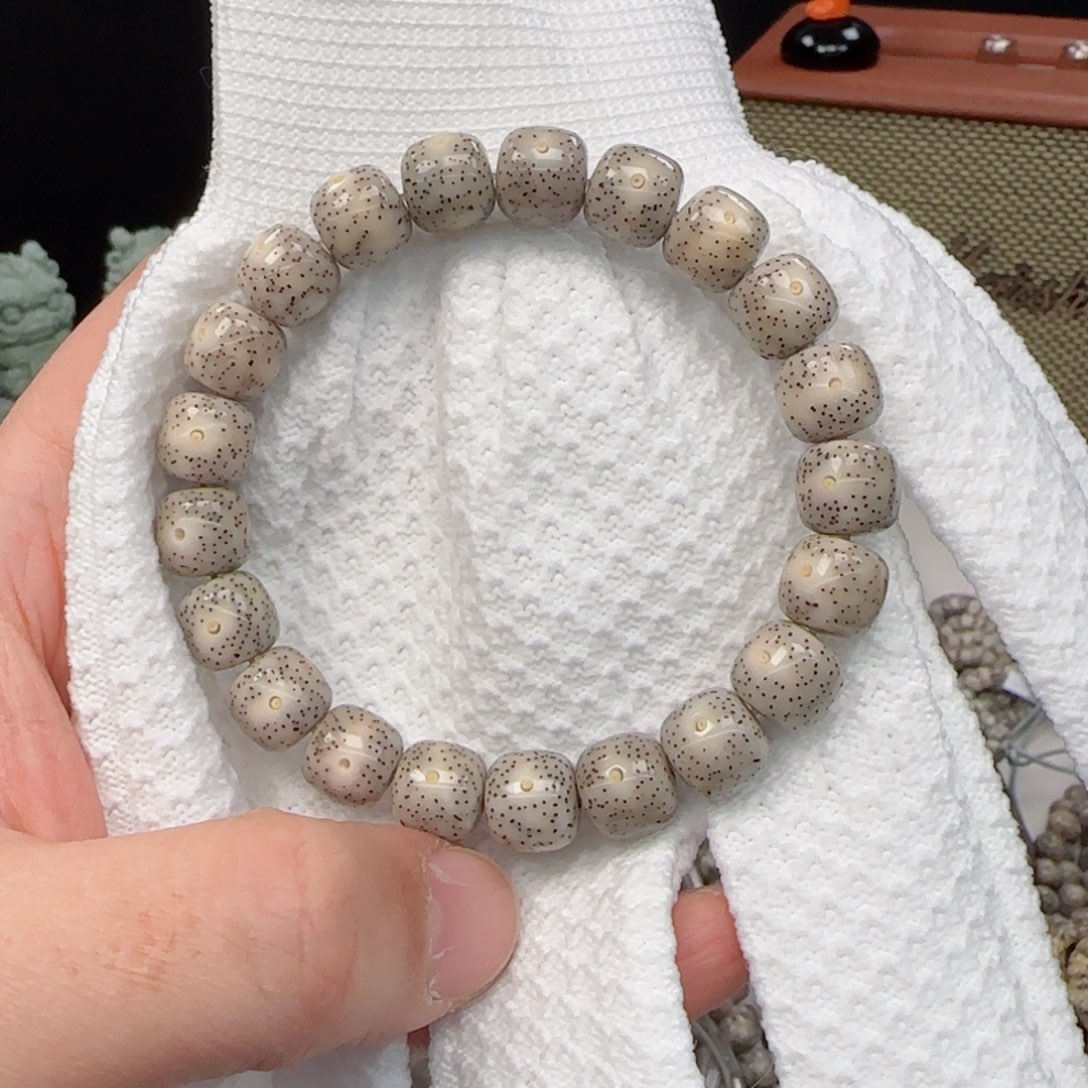 星月菩提手串针尖星11*10