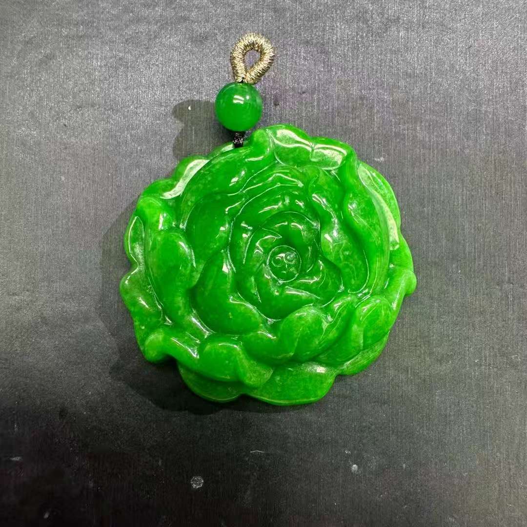 满绿牡丹花吊坠R84