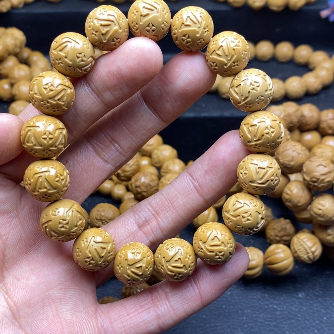 吊坠猴头核桃驴牌