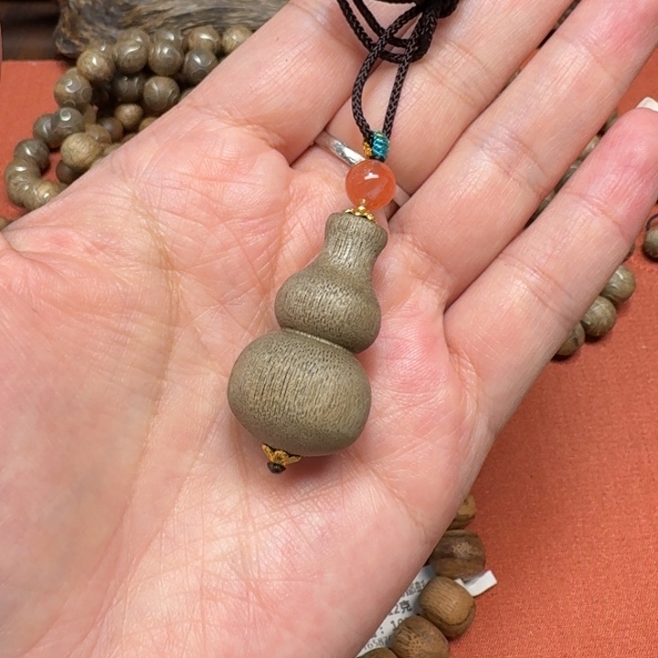 大叶紫檀（黑酸枝木类）