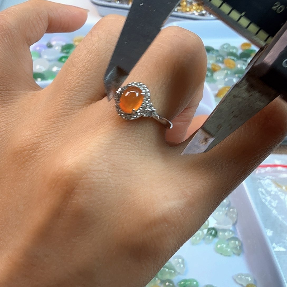 翡翠戒指银S925镶嵌99989