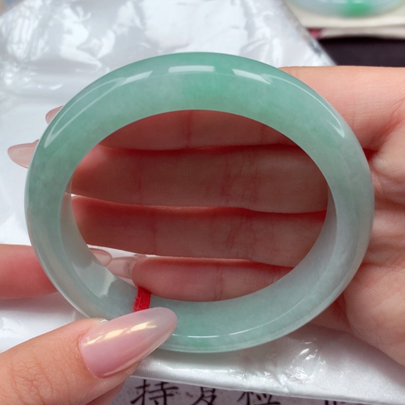 【闪购商品】翡翠手镯未镶嵌58圈