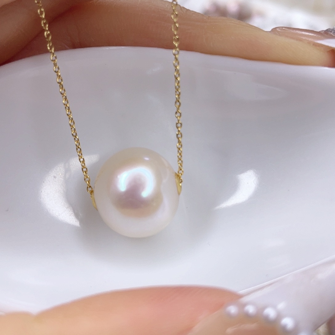 淡水珍珠吊坠(赠链)18K金镶嵌