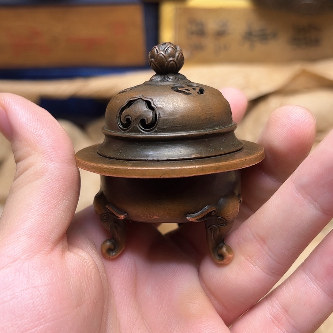 精美铜器点击下单