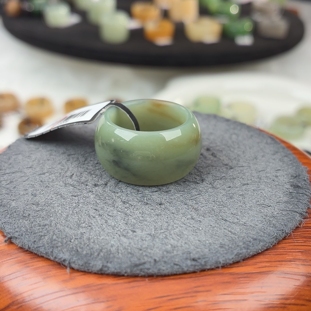 和田玉未镶嵌戒指b32糖青花墩17.8