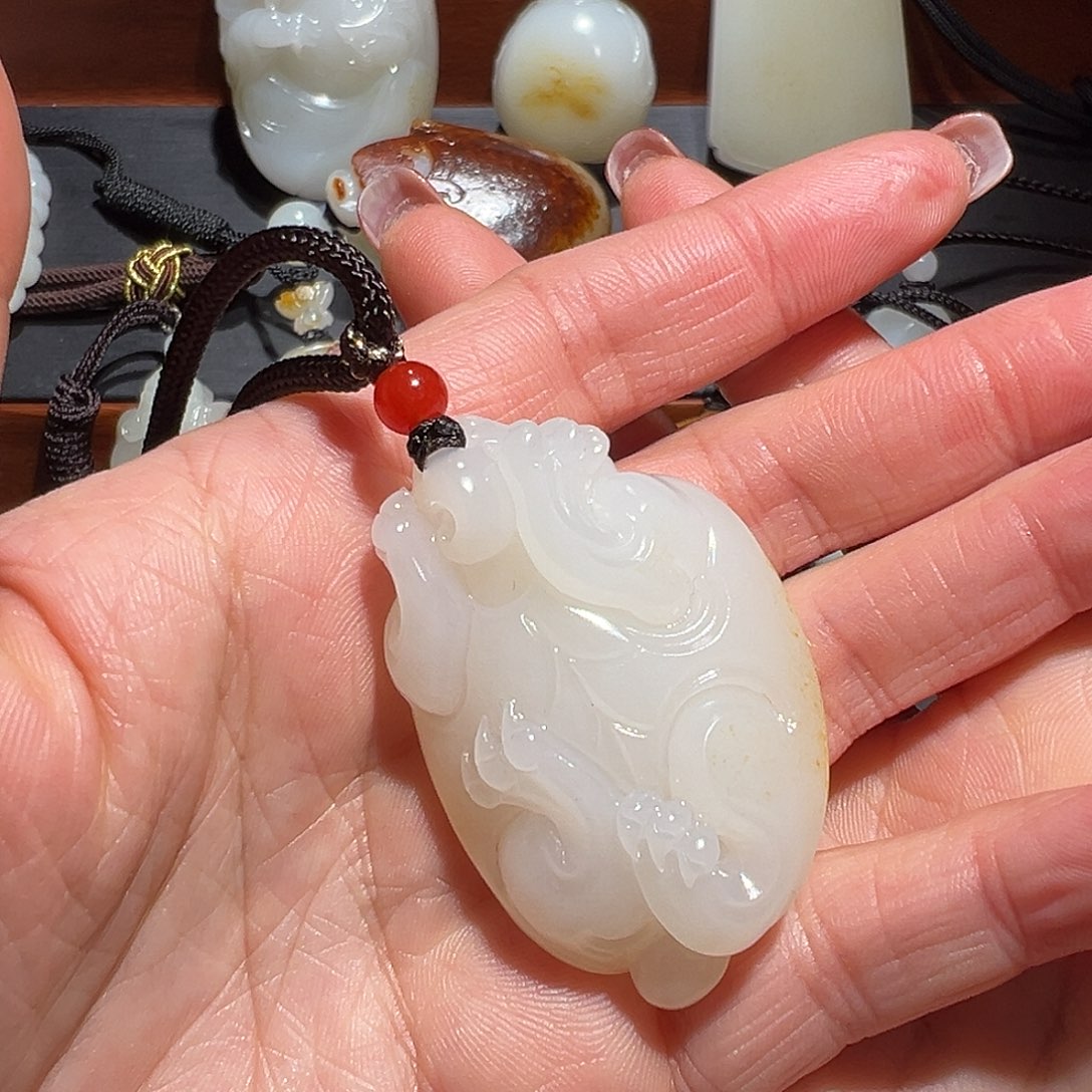 风***尘和田玉未镶嵌手串