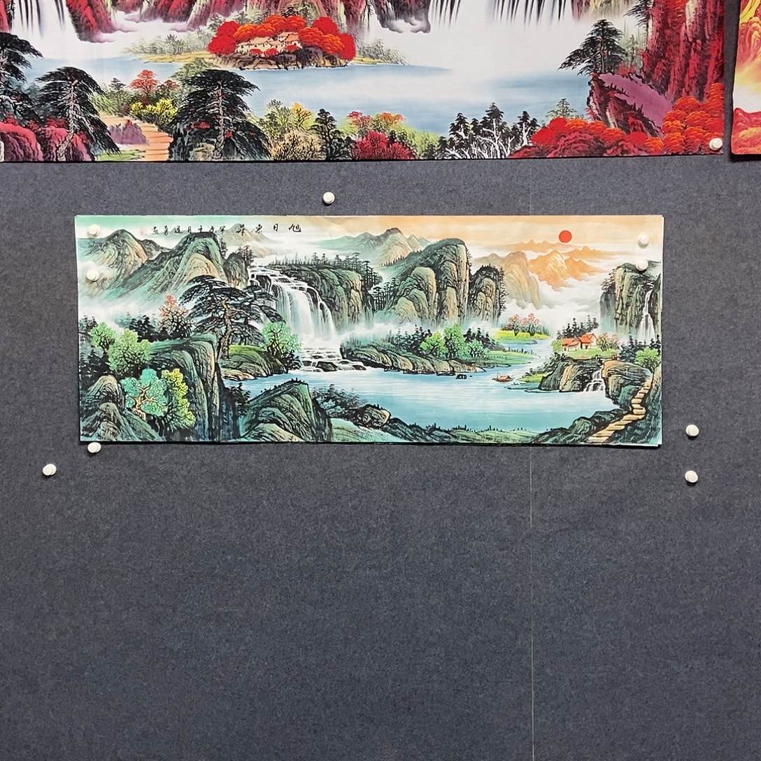 国画小六尺绿水一副