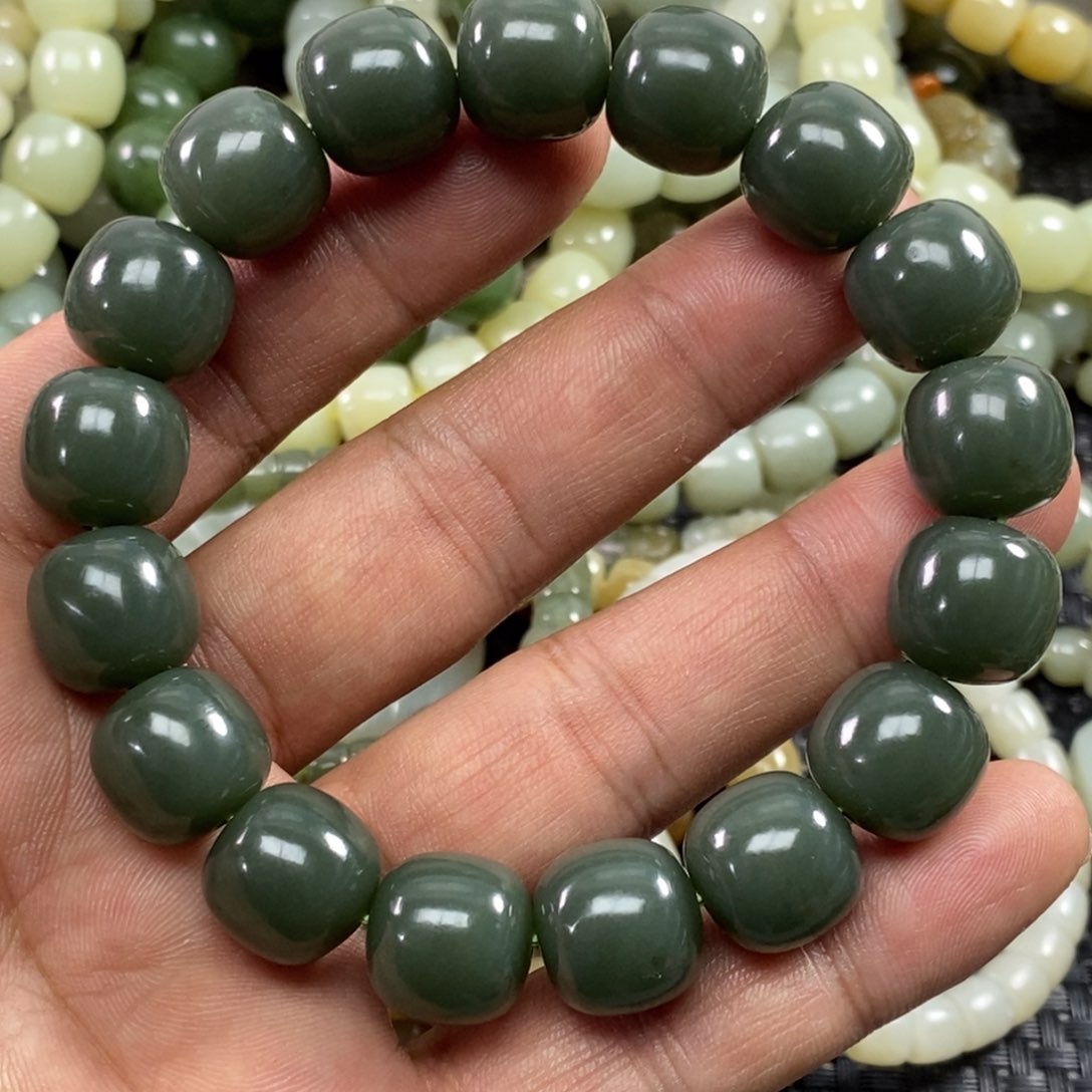 和田玉手链未镶嵌