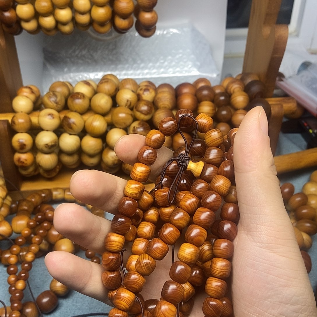 盛***礼手串/手链柏木（崖柏）