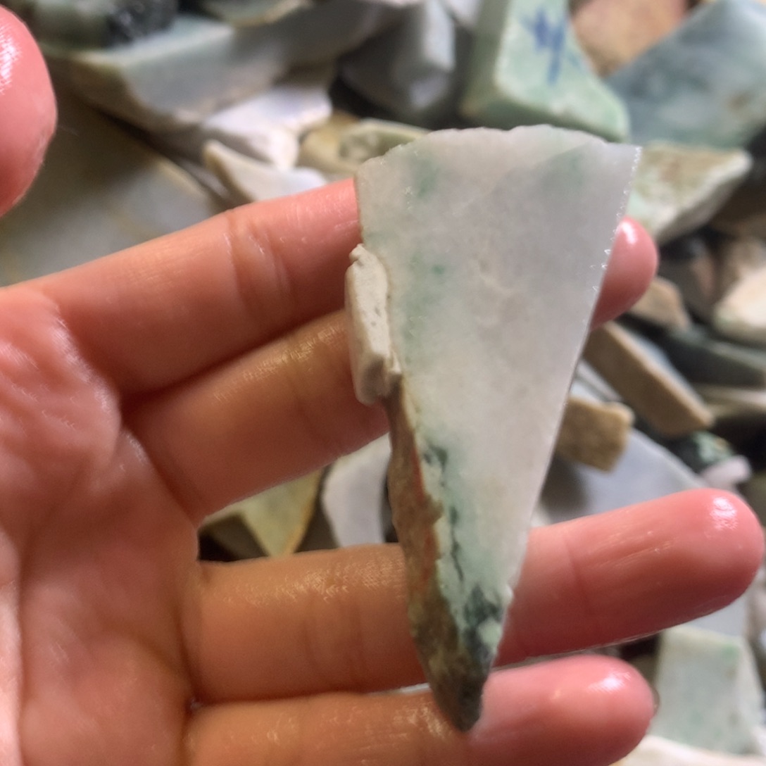 翡翠颈饰未镶嵌缅甸翡翠