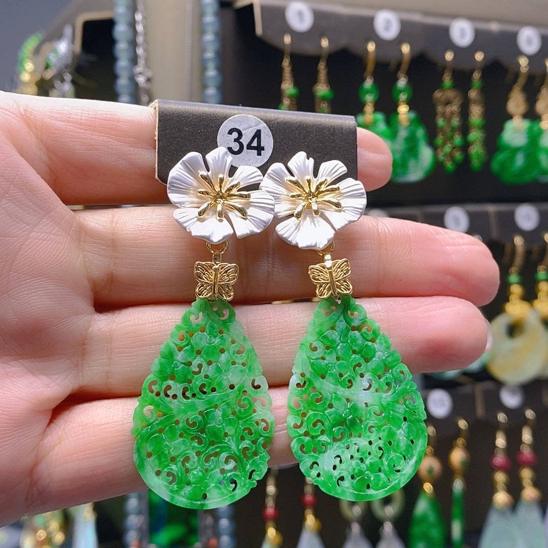 未镶嵌翡翠耳饰翡翠