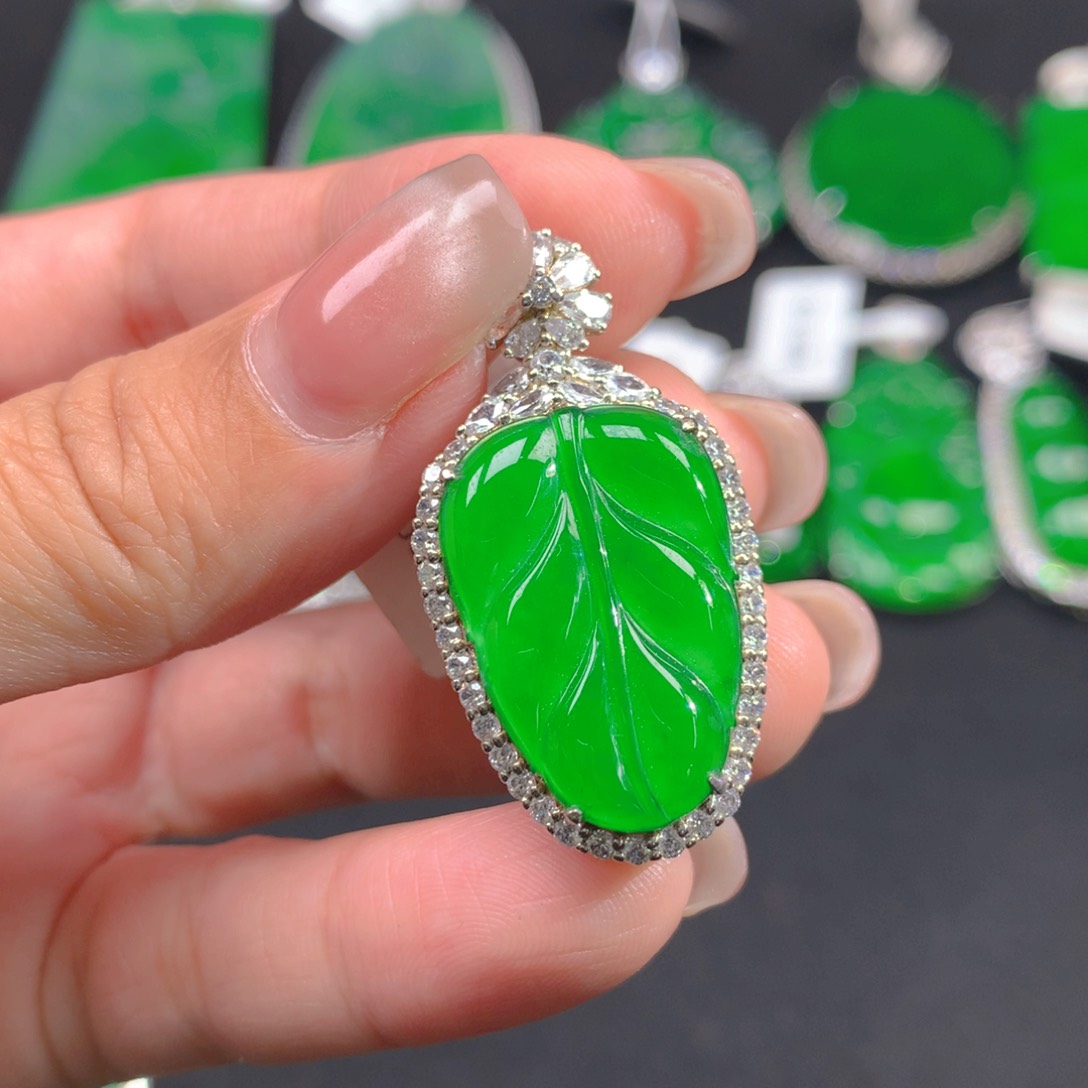 翡翠颈饰银S925镶嵌11111111111