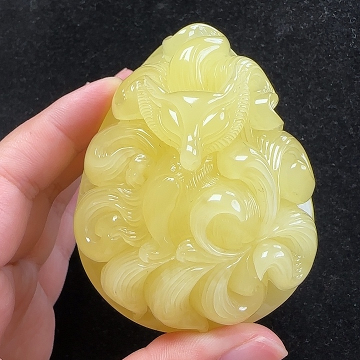 未镶嵌蜜蜡珠宝奇石