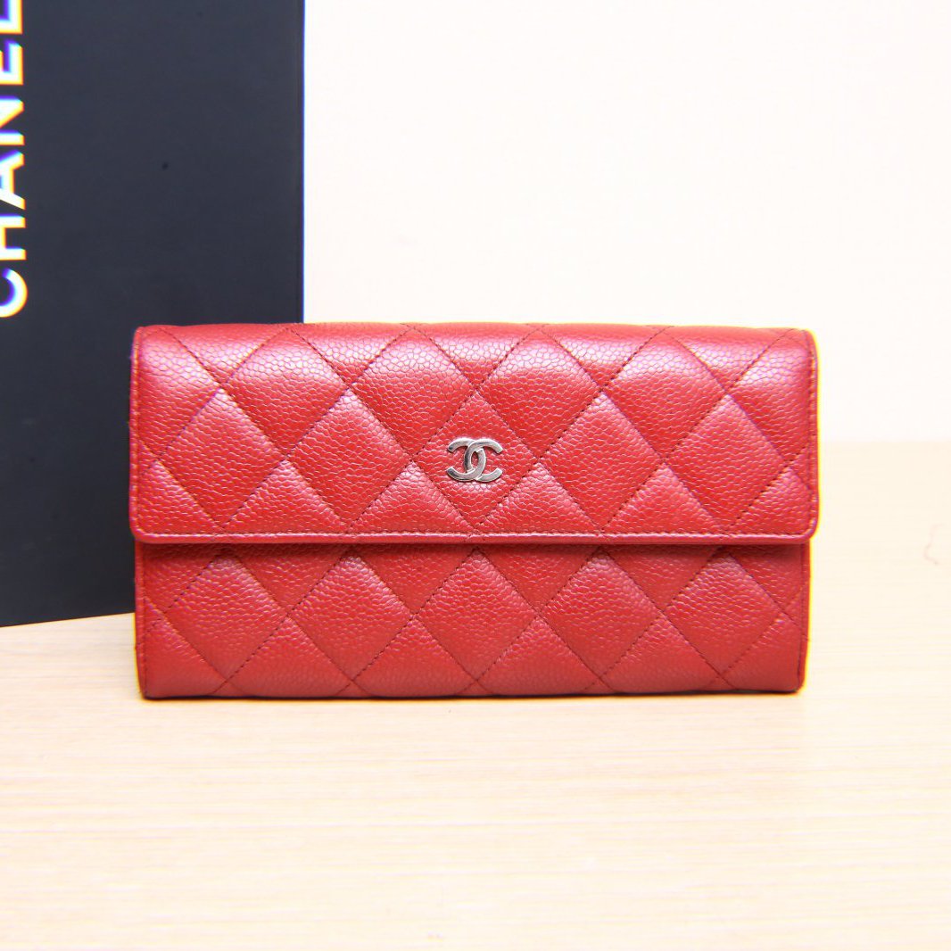95新 Chanel/香奈儿 黑黑精选 经典长款口盖钱包 红色20开 