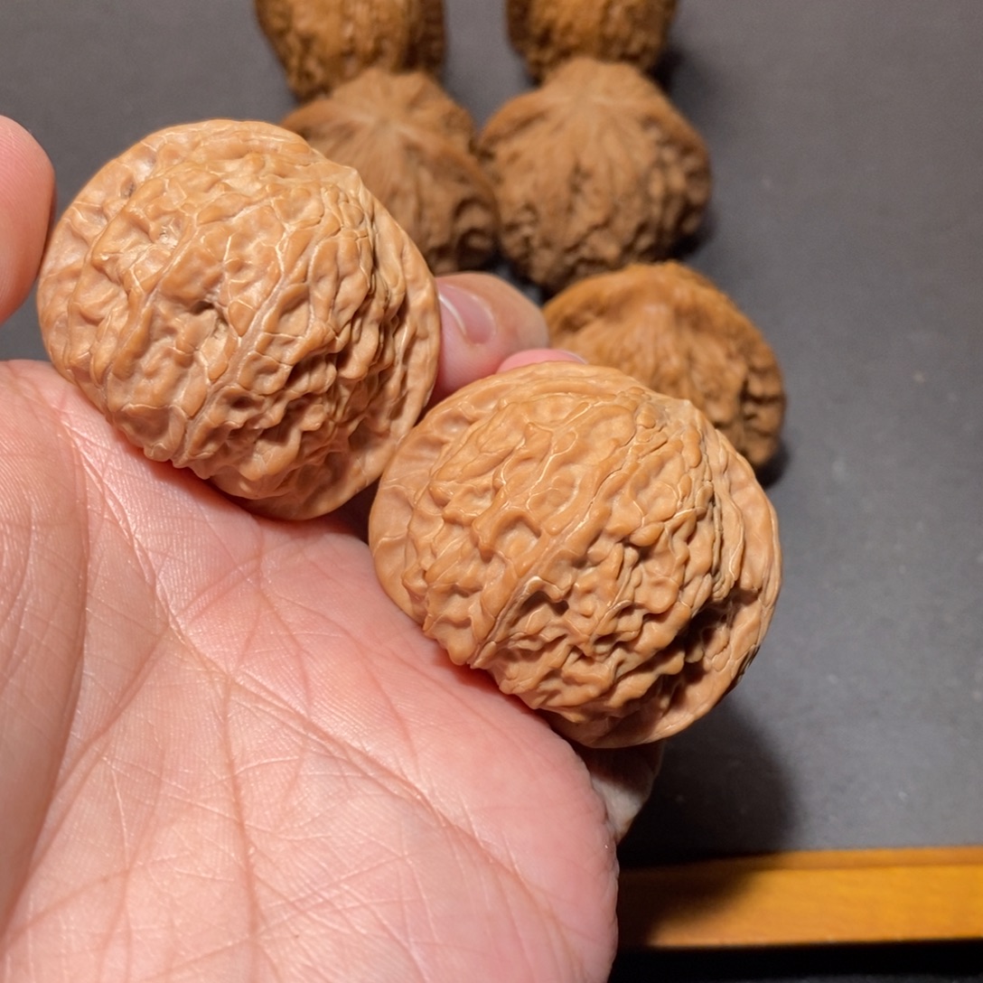 文玩核桃吊坠41+山西磨盘全品