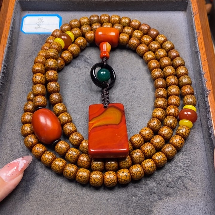 星月菩提吊坠菩提