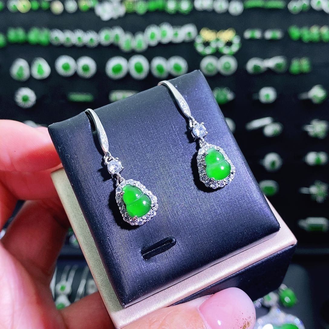 翡翠银S925镶嵌耳饰多样性