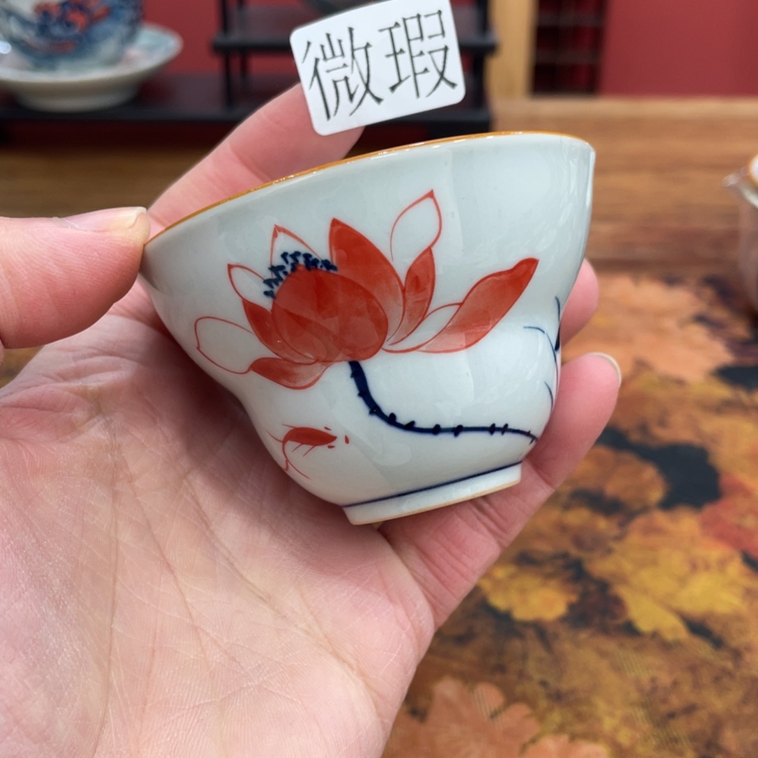 釉下手绘茶具微瑕