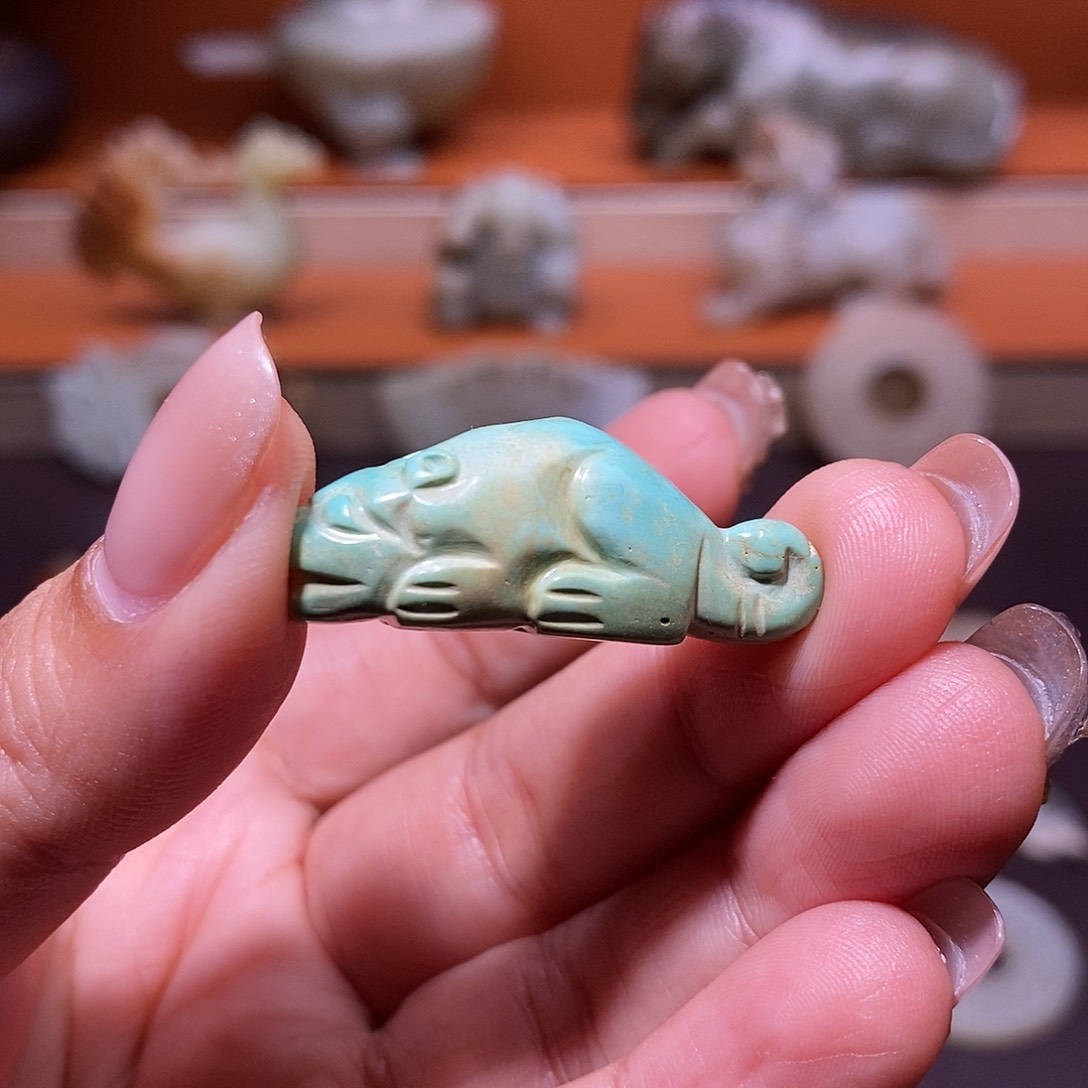 和田玉挂件未镶嵌战*