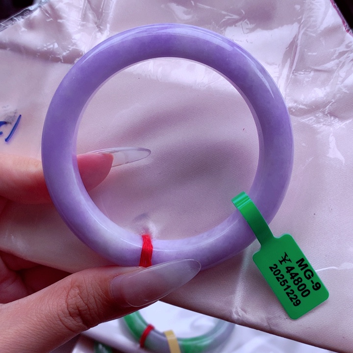 翡翠未镶嵌手镯翡翠