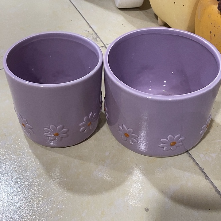 陶瓷花盆有孔 瑕疵介意勿拍 