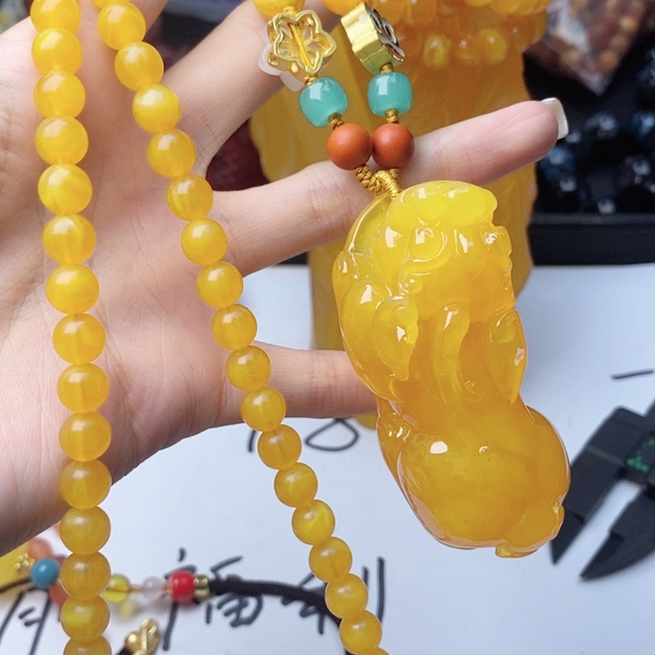 未镶嵌吊坠(不含链)蜜蜡100套装