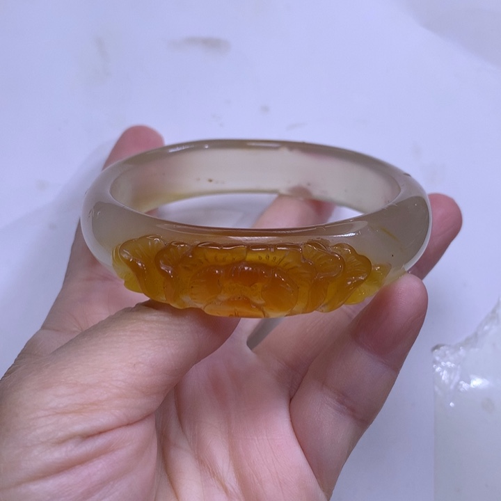 玛瑙/玉髓手镯未镶嵌