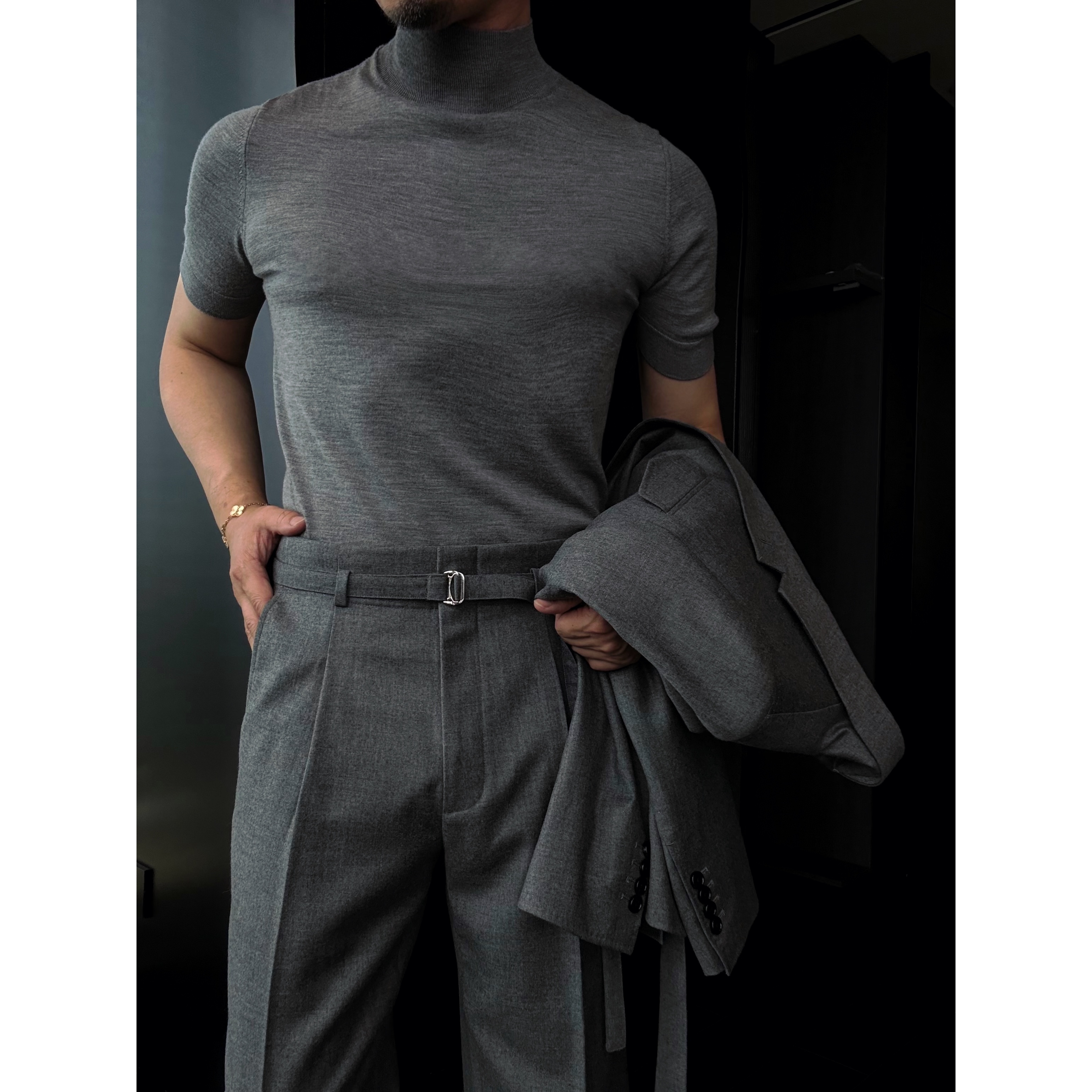 DRUNKCORNER 【15.5微米超细黄金羊毛】半高领短袖羊毛衫