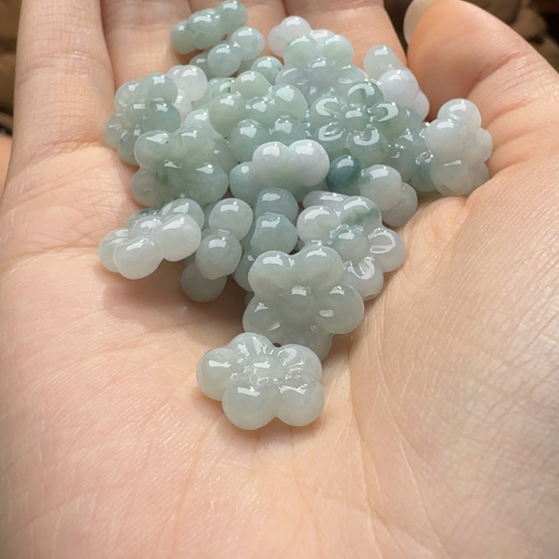 未镶嵌挂件翡翠福利1个，不包邮，拍一单邮费发货