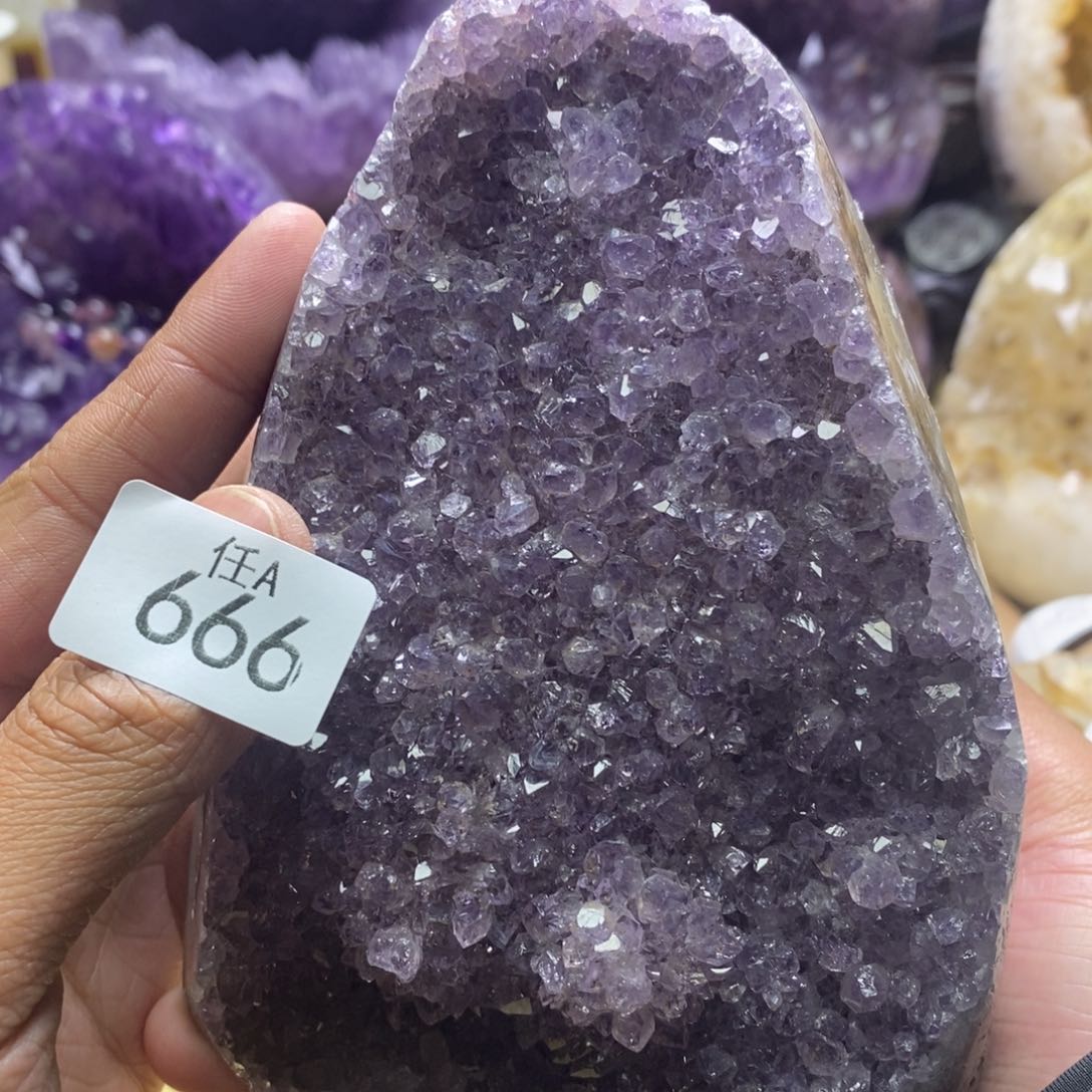 未镶嵌大型摆件（非配饰）水晶