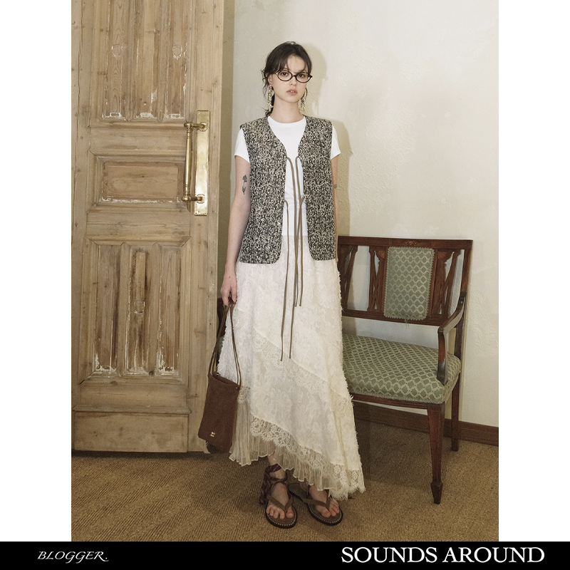 SOUNDSAROUND/SOUNDSAROUND设计感不规则蕾丝半裙