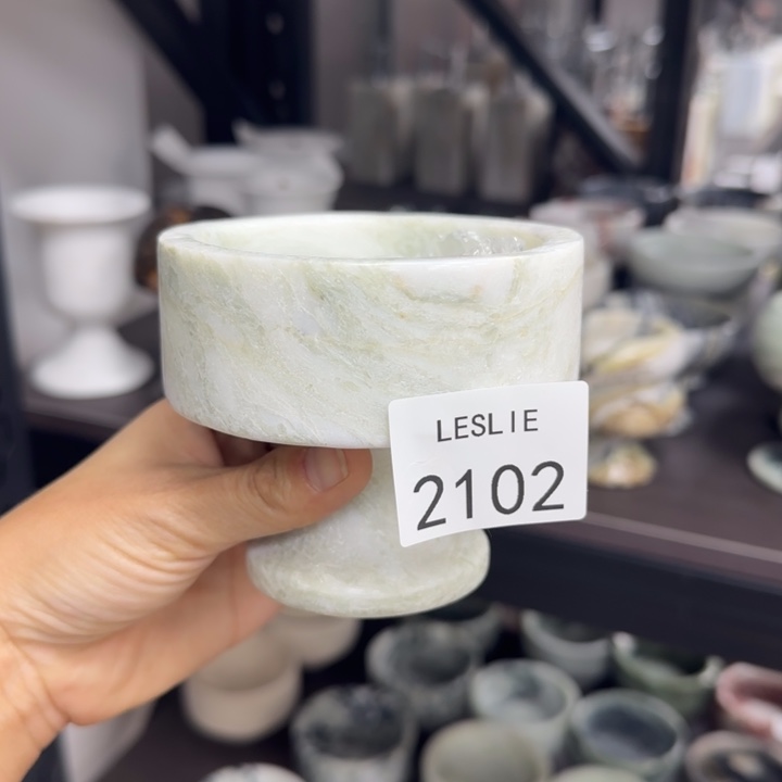 2102。。。。。。。。福利