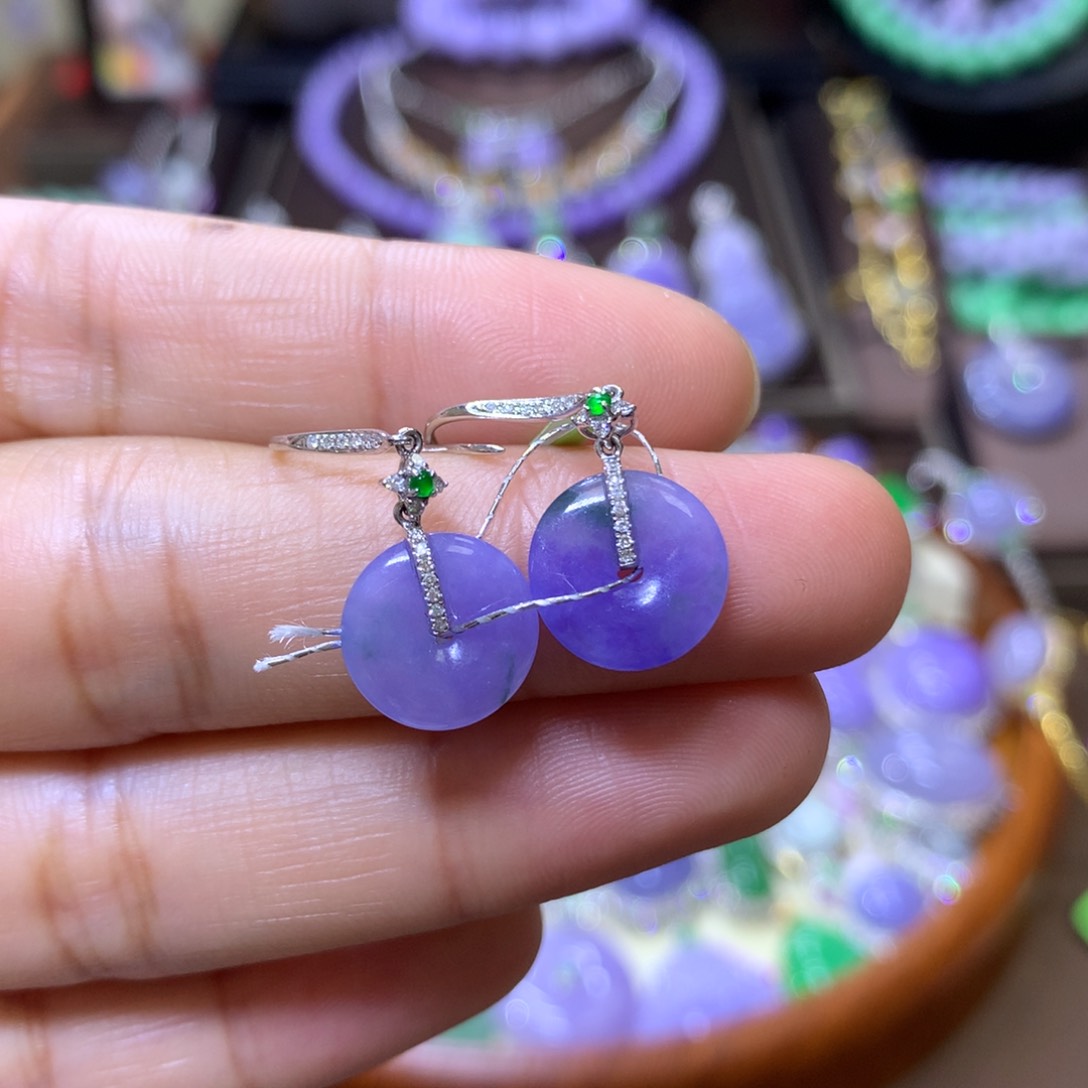 【闪购商品】翡翠颈饰18K金镶嵌翡翠