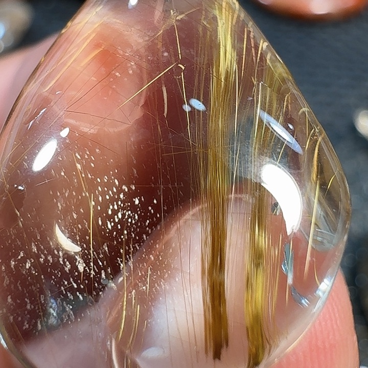 l***w未镶嵌颈饰水晶好