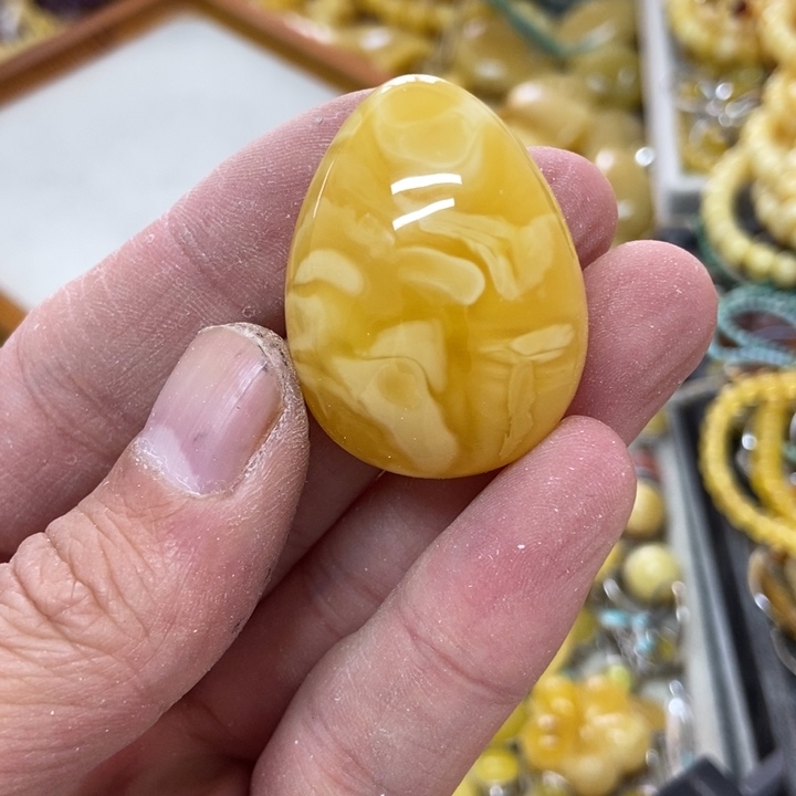 裸石蜜蜡未镶嵌吊坠