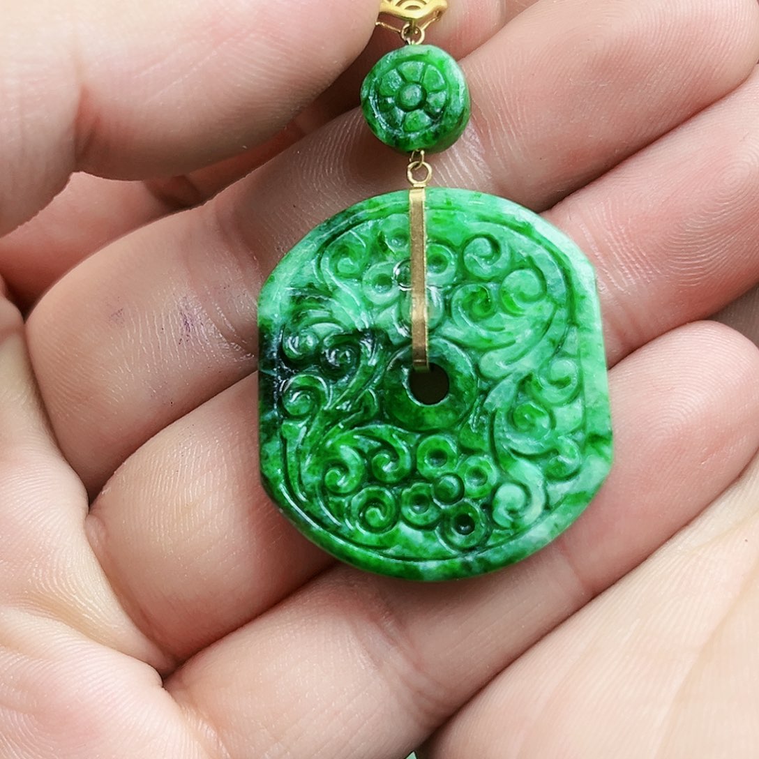 翡翠颈饰18K金镶嵌吊坠