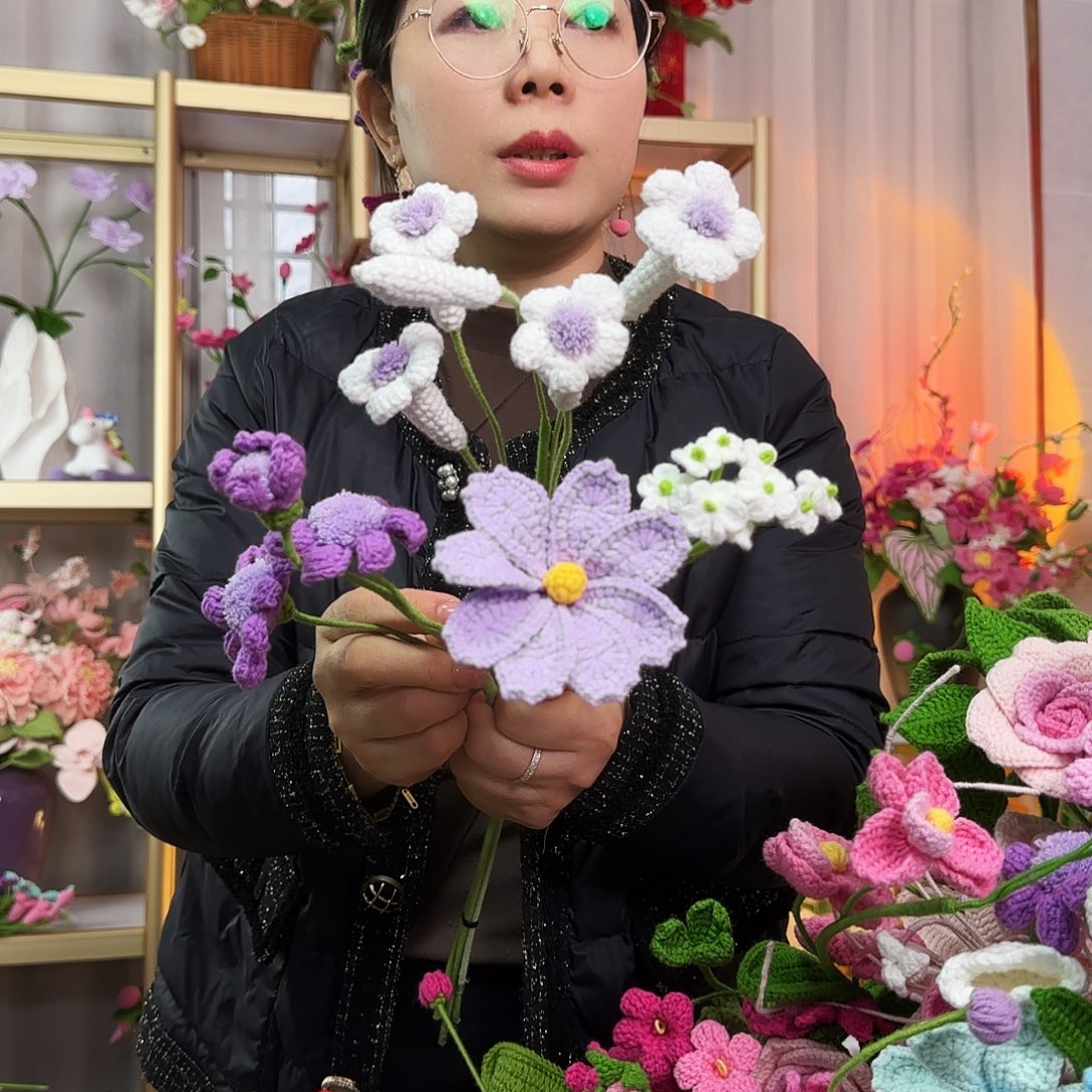 手工钩织设计花束