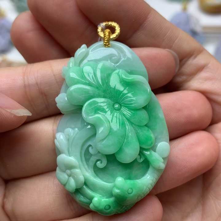 颈饰未镶嵌翡翠正翡翠