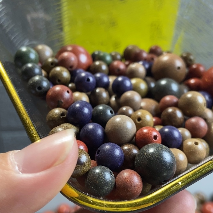 泥塑混合珠微瑕打底100颗