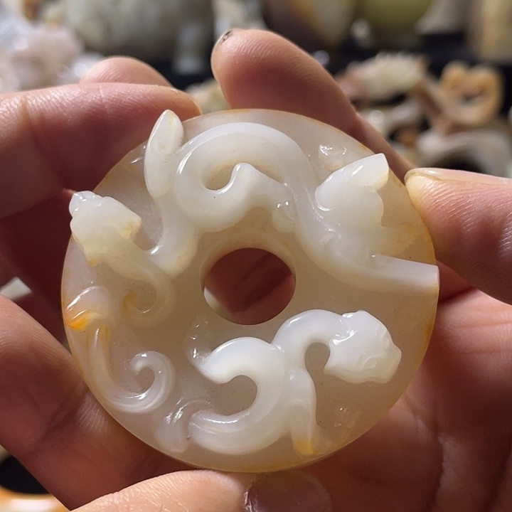 和田玉挂件未镶嵌