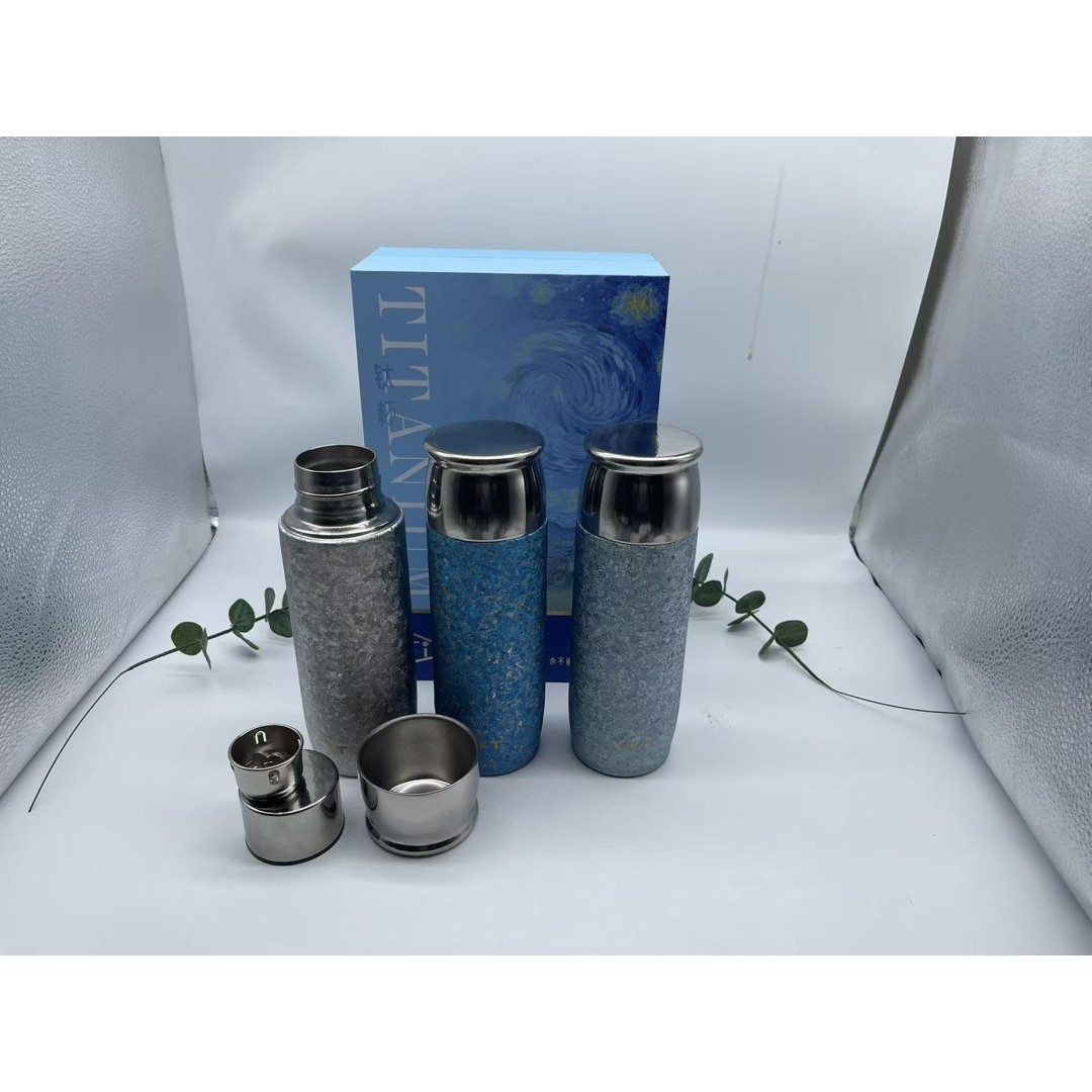 VVT纯钛保温杯男女高颜值双层钛杯2025新款车载送礼便携焖泡杯凡