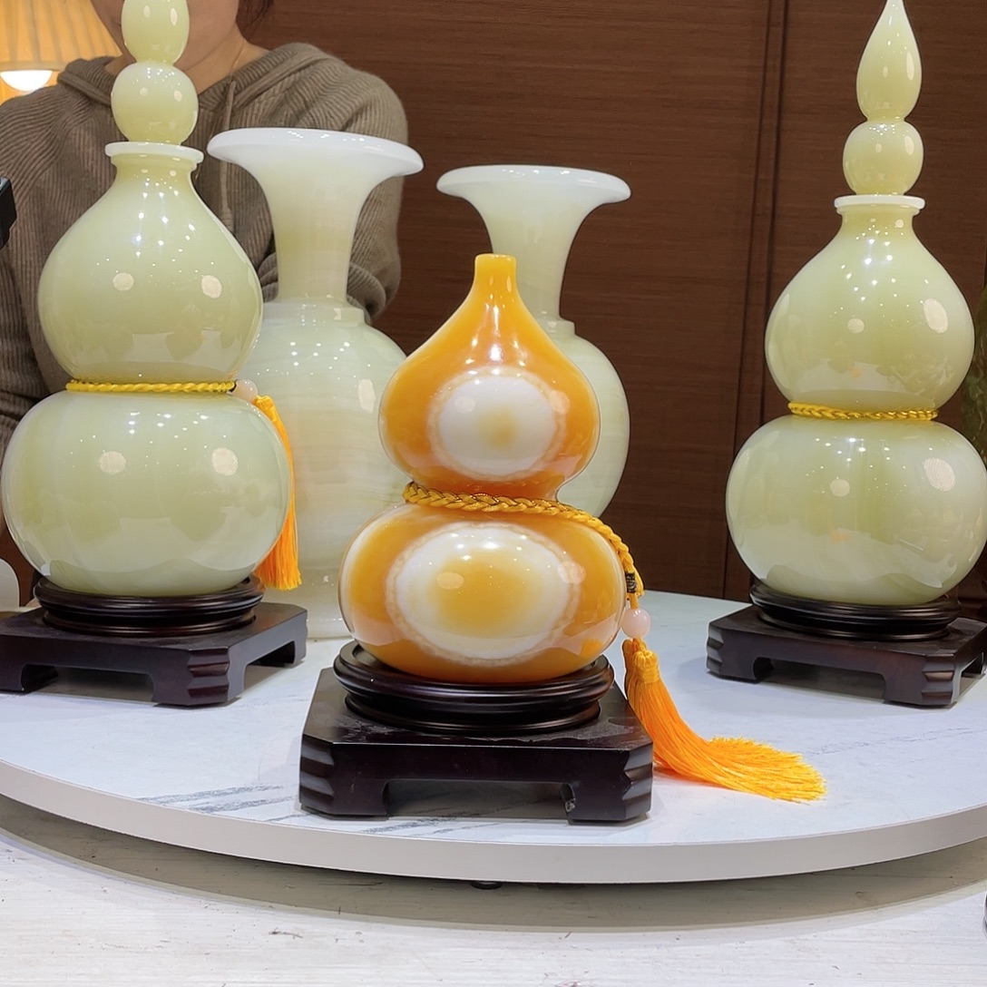 玉葫芦精品天然玉石摆件