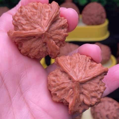 吊坠文玩核桃三棱39全品